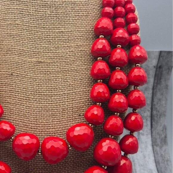 Red Graduated Faceted Bead Collar Multi Strand Necklace & Matching Drop Earrings - Picture 7 of 10